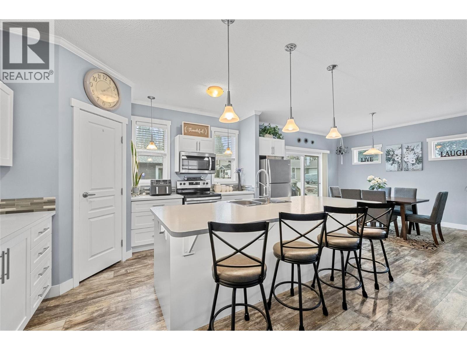 481 97b Highway Ne Unit# 22, Salmon Arm, British Columbia  V1E 1X5 - Photo 11 - 10373254