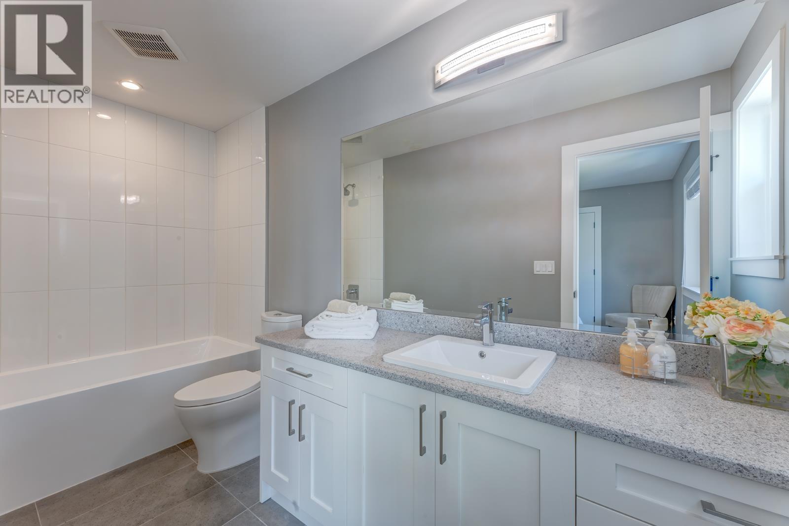 1438 Strawline Hill Street, Coquitlam, British Columbia  V3E 0L6 - Photo 23 - R3083346