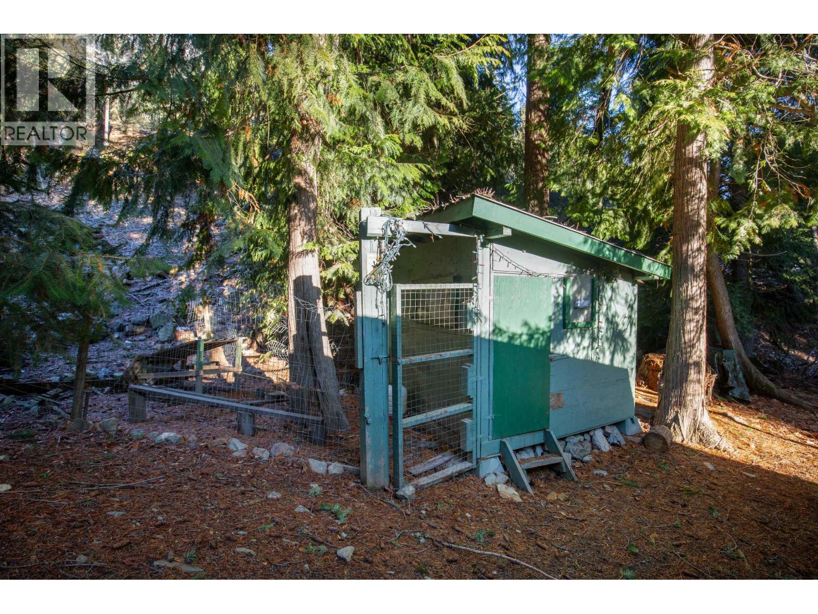 9245 Pemberton Portage Road, D'arcy, British Columbia  V0N 1L0 - Photo 25 - R3083387