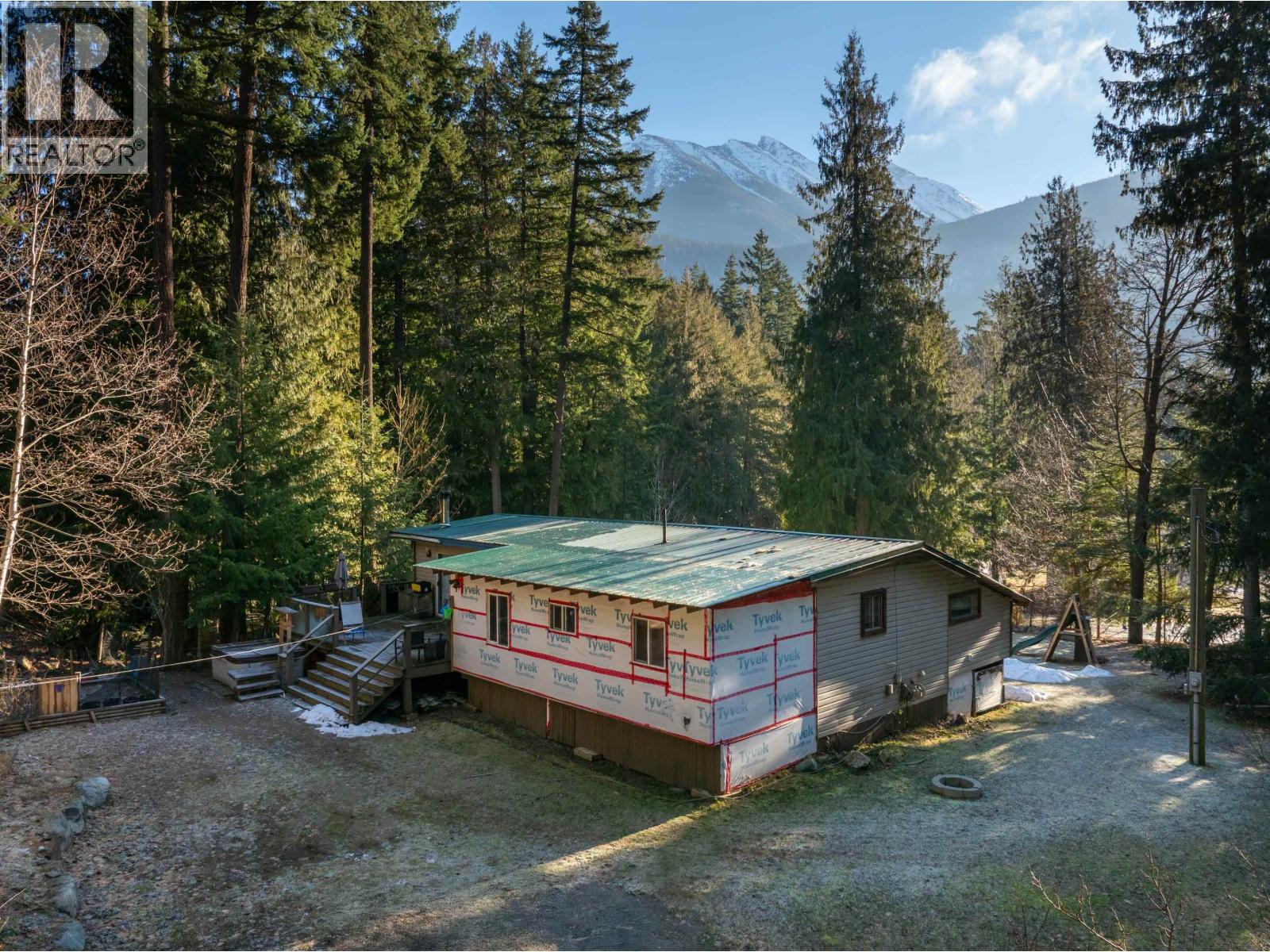 9245 Pemberton Portage Road, D'arcy, British Columbia  V0N 1L0 - Photo 28 - R3083387