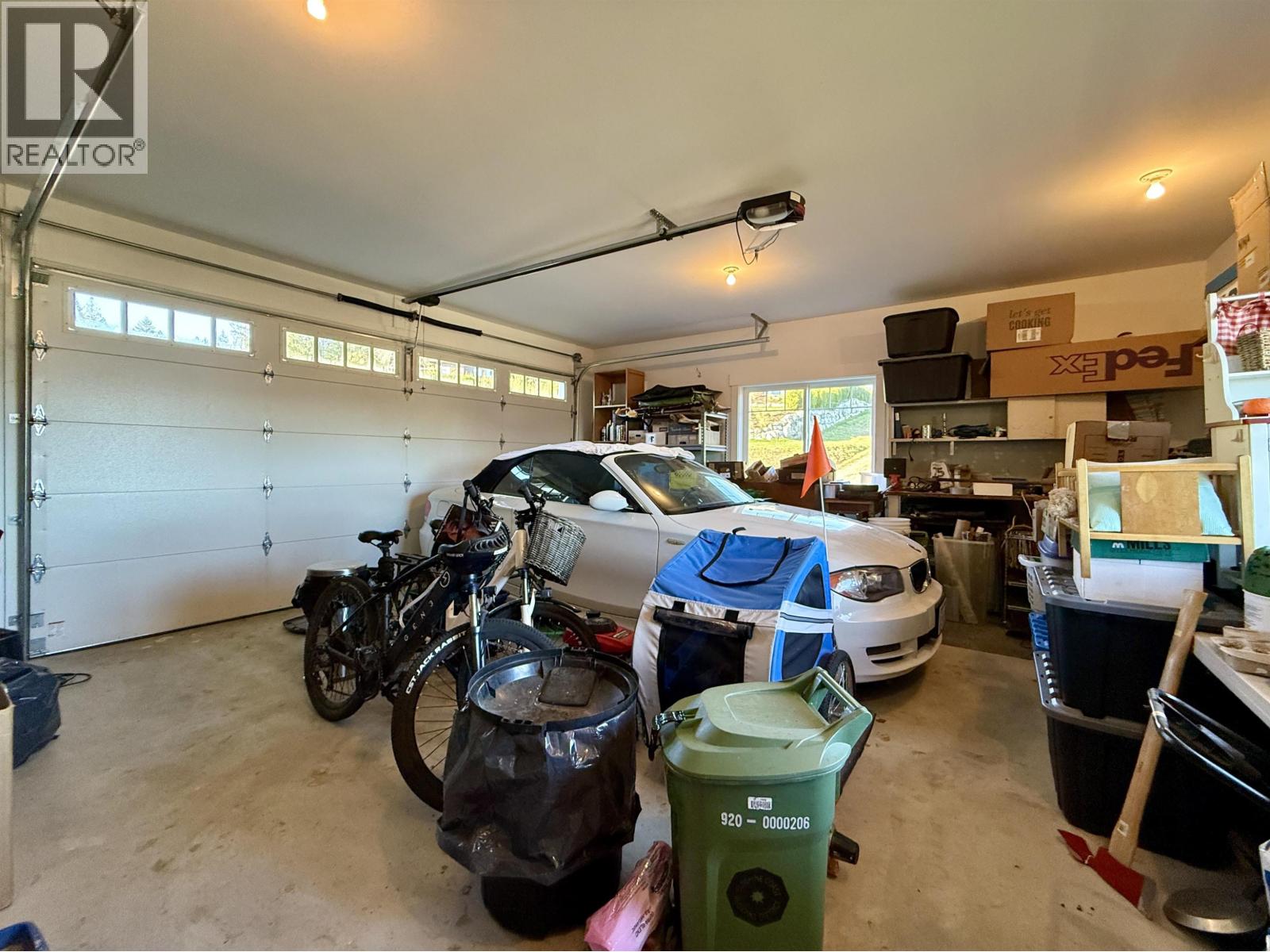 605 Woodland Avenue, Gibsons, British Columbia  V0N 1V1 - Photo 18 - R3083397