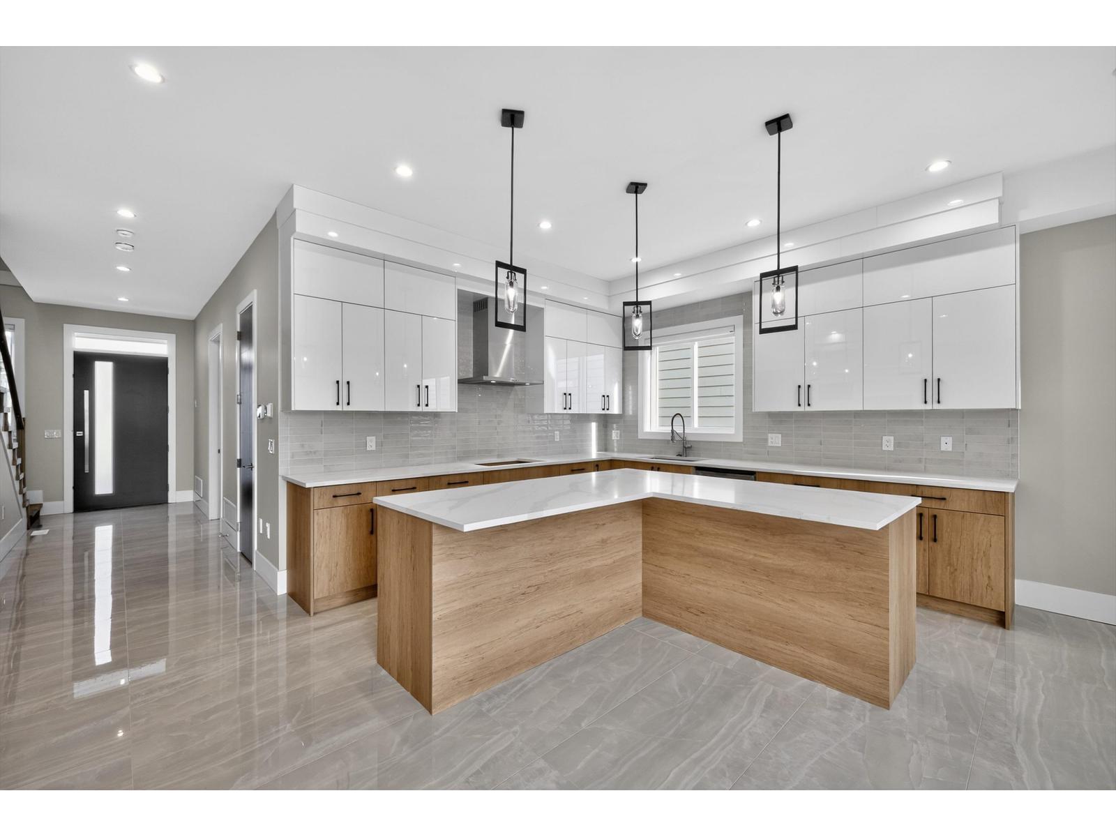 17116 1 Avenue, Surrey, British Columbia  V3Z 9R2 - Photo 6 - R3082576