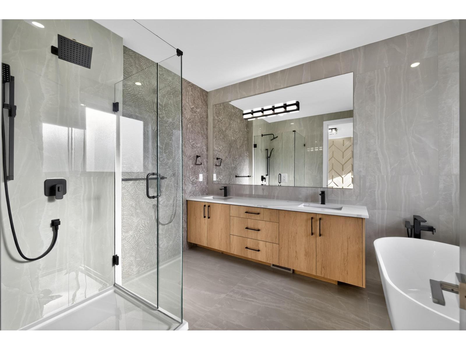 17116 1 Avenue, Surrey, British Columbia  V3Z 9R2 - Photo 9 - R3082576