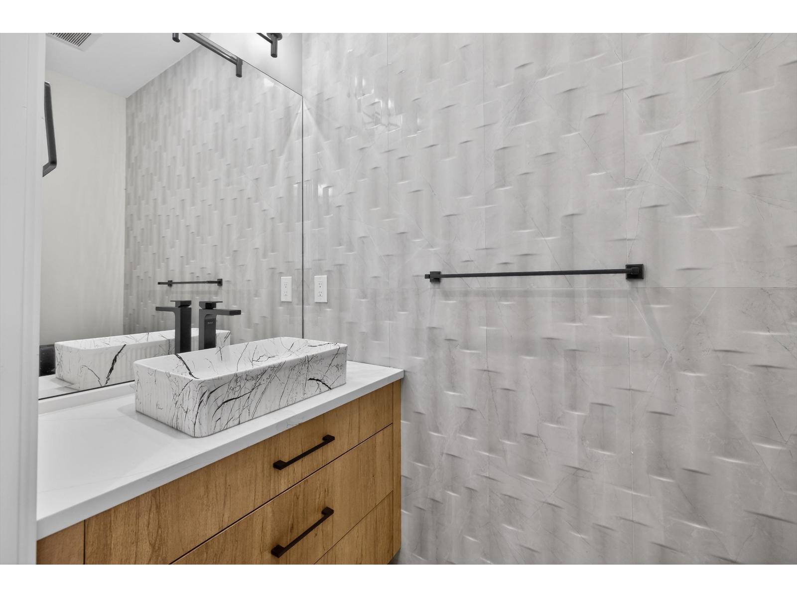 17116 1 Avenue, Surrey, British Columbia  V3Z 9R2 - Photo 22 - R3082576