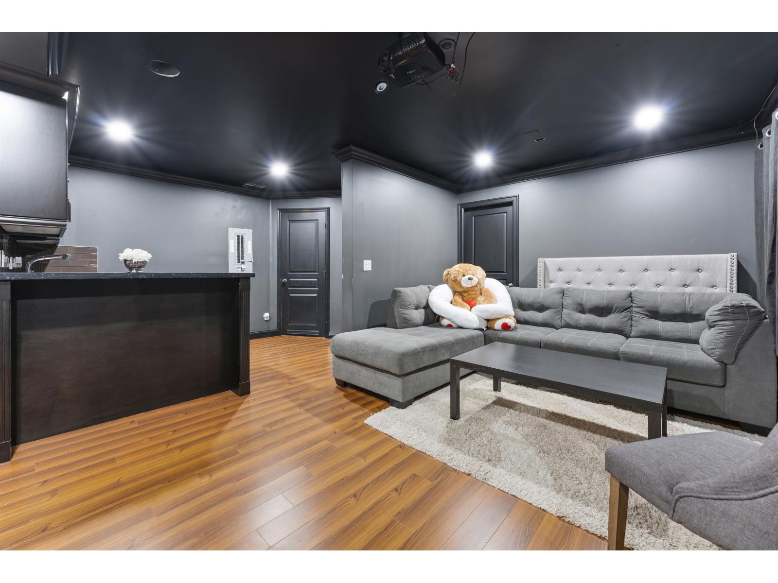 15181 68a Avenue, Surrey, British Columbia  V3S 7Y7 - Photo 36 - R3083122