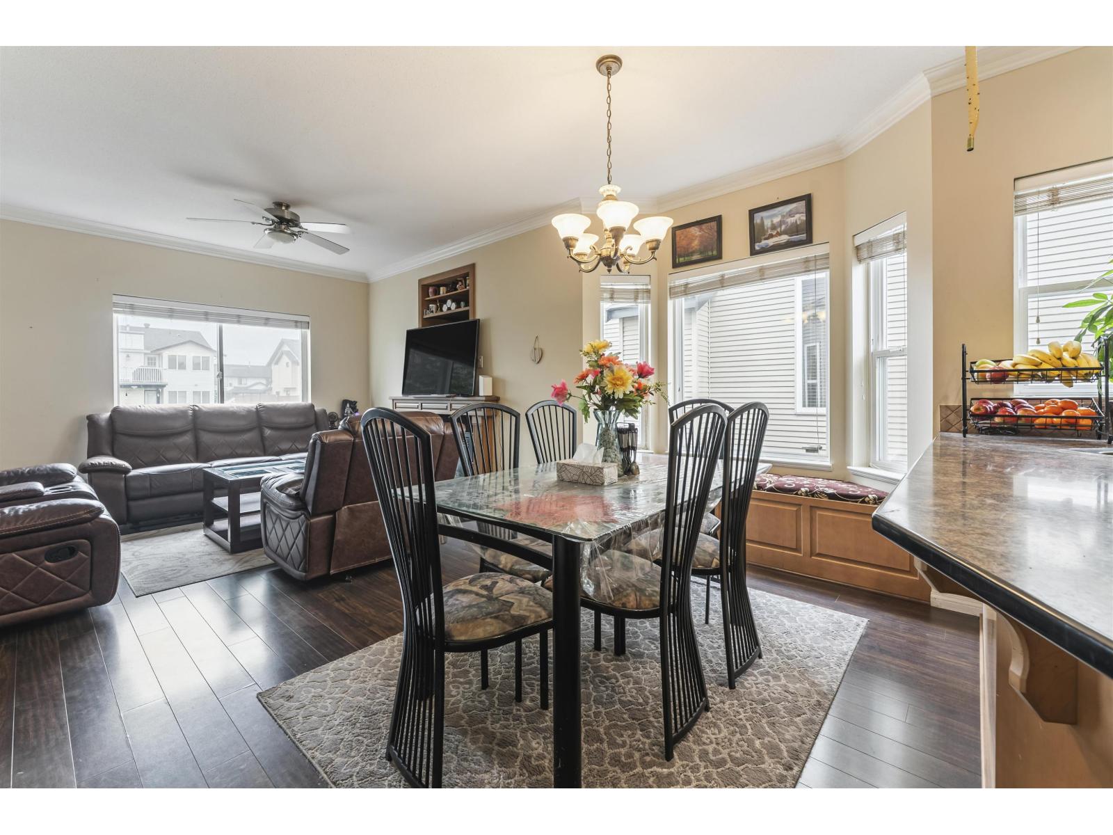 34636 7th Avenue, Abbotsford, British Columbia  V2S 8C4 - Photo 10 - R3083171