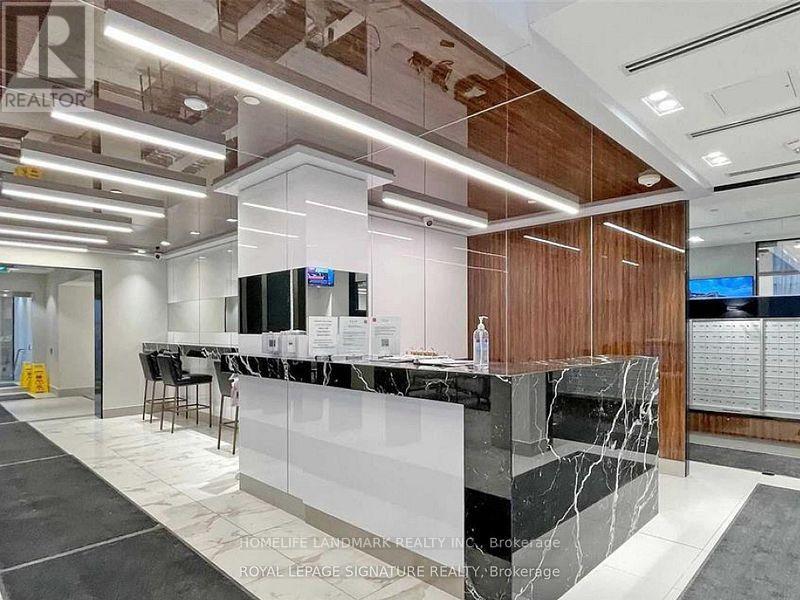 1302 - 32 Forest Manor Road, Toronto, Ontario  M2J 0H2 - Photo 6 - C12731070