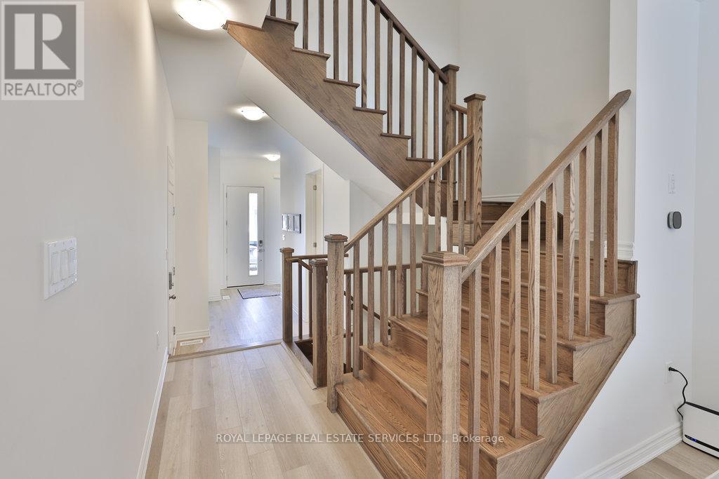 1200 Anson Gate, Oakville, Ontario  L6H 3Z9 - Photo 6 - W12199308