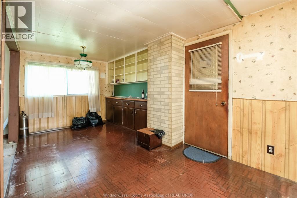 4641 Malden Road, Windsor, Ontario  N9E 3T4 - Photo 4 - 26001969
