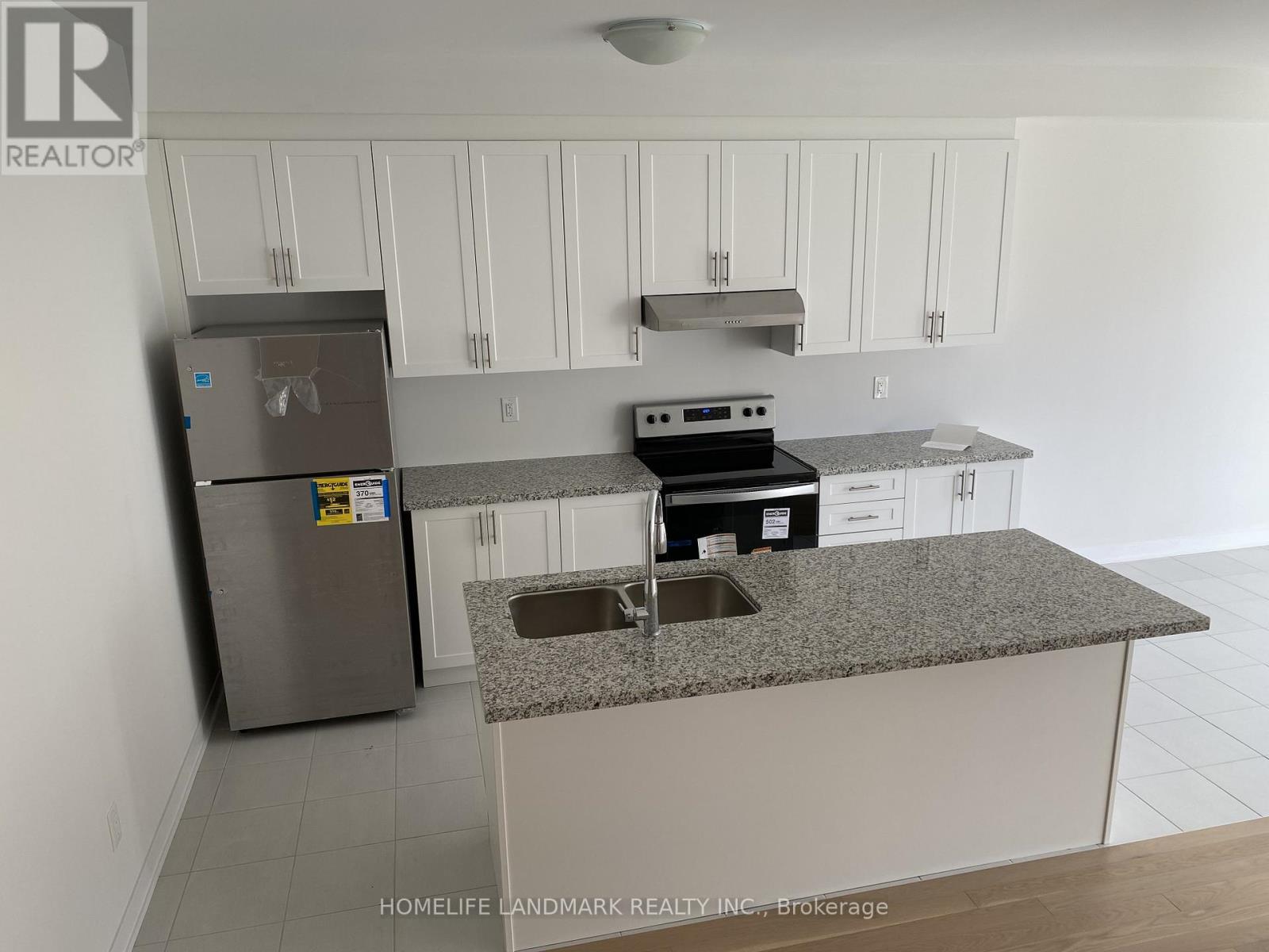 36 John Canning Way E, Markham, Ontario  L3R 3X3 - Photo 25 - N12731028