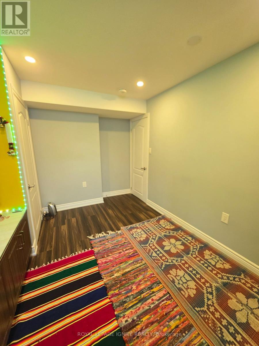 Bsmt - 39 Begonia Crescent, Brampton, Ontario  L7A 0M6 - Photo 16 - W12731024