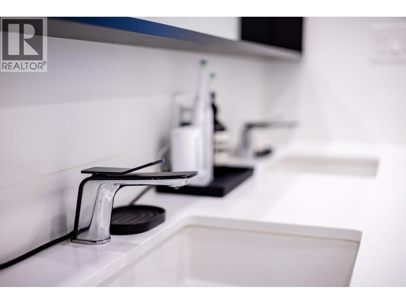 524 55 Klahanie Drive, Port Moody, British Columbia  V3H 0M9 - Photo 14 - R3083132