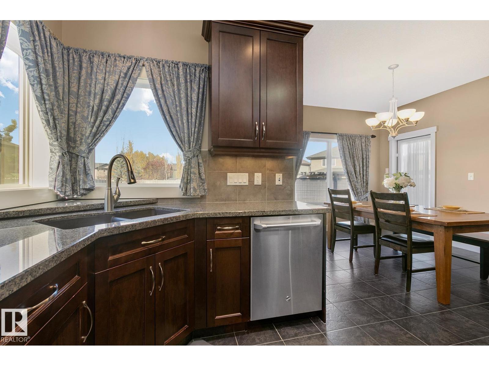 1110 Connelly Co Sw, Edmonton, Alberta  T6W 0R4 - Photo 24 - E4471121