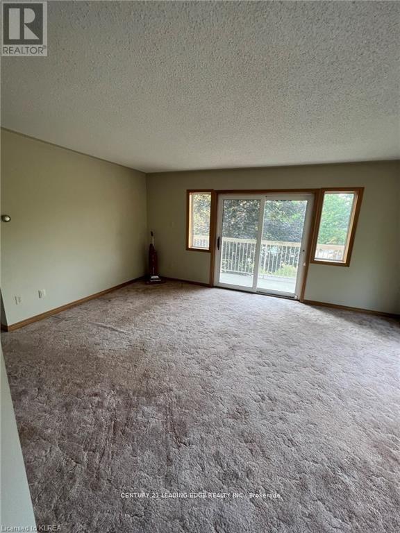 207 - 914 Ford Street, Peterborough, Ontario  K9J 5V3 - Photo 7 - X12731058