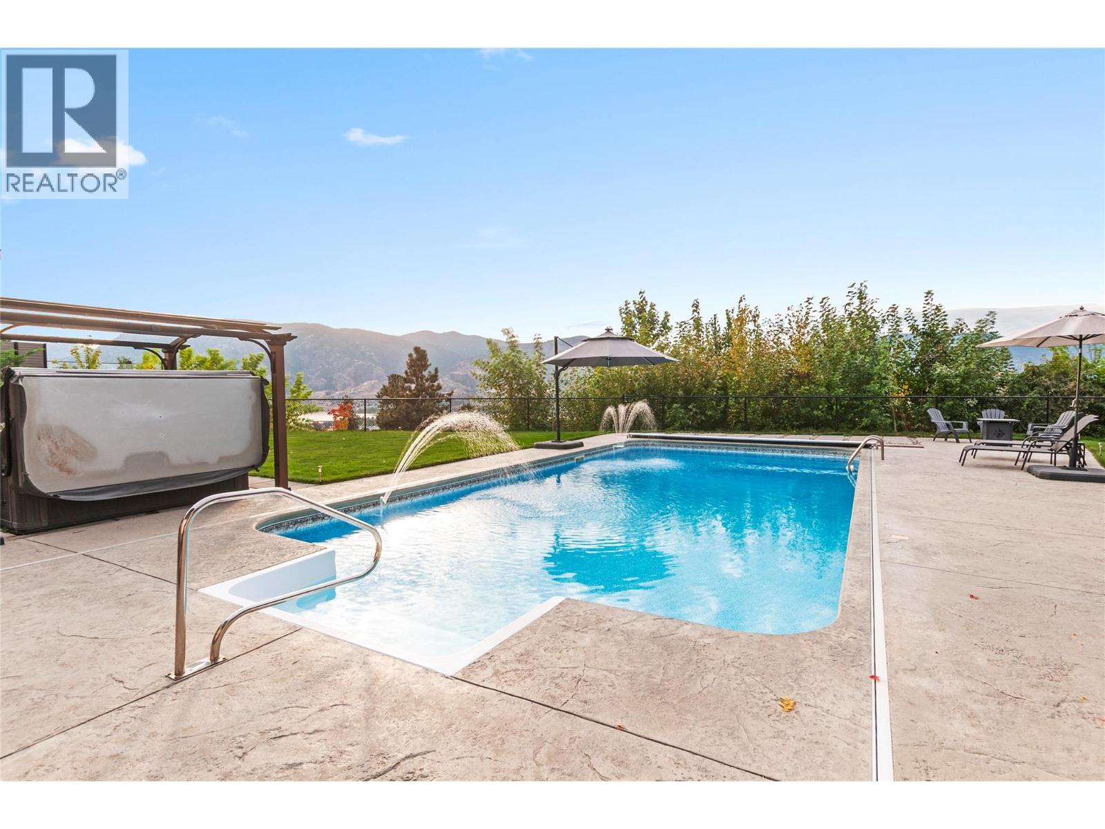 3005 Juniper Drive, Penticton, British Columbia  V2A 7T1 - Photo 38 - 10373092