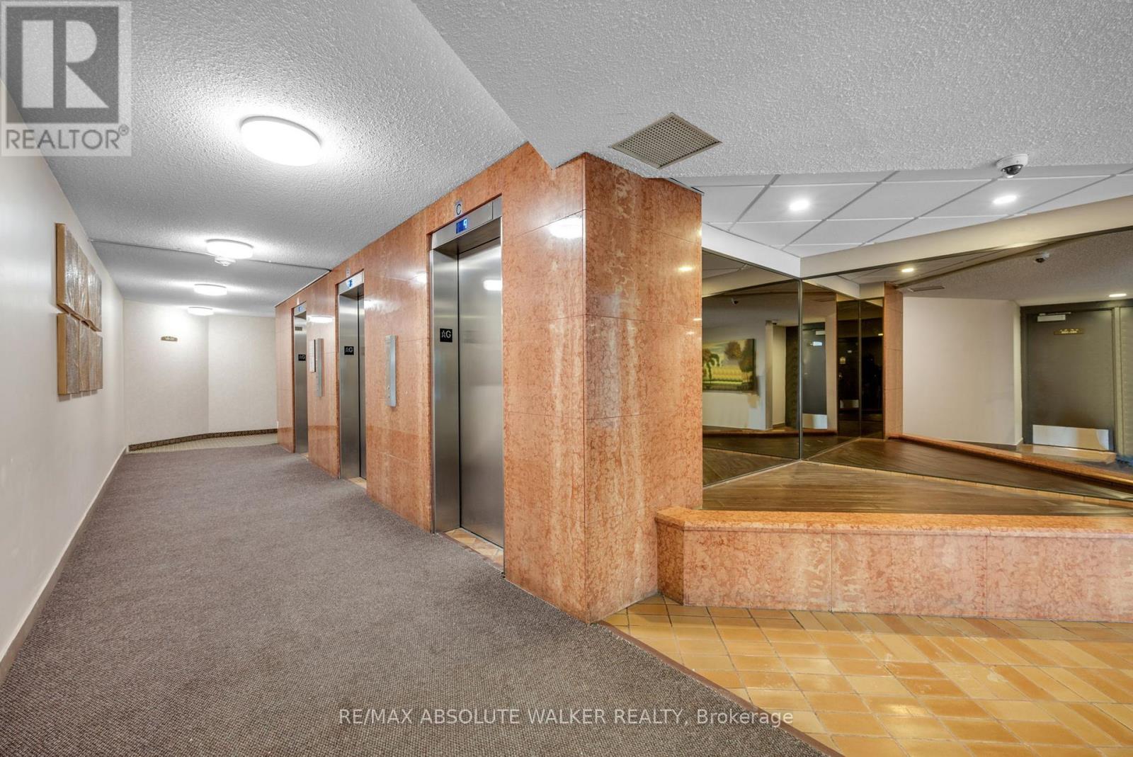 901 - 555 Brittany Drive, Ottawa, Ontario K1K 4C5 - Photo 36 - X12729698