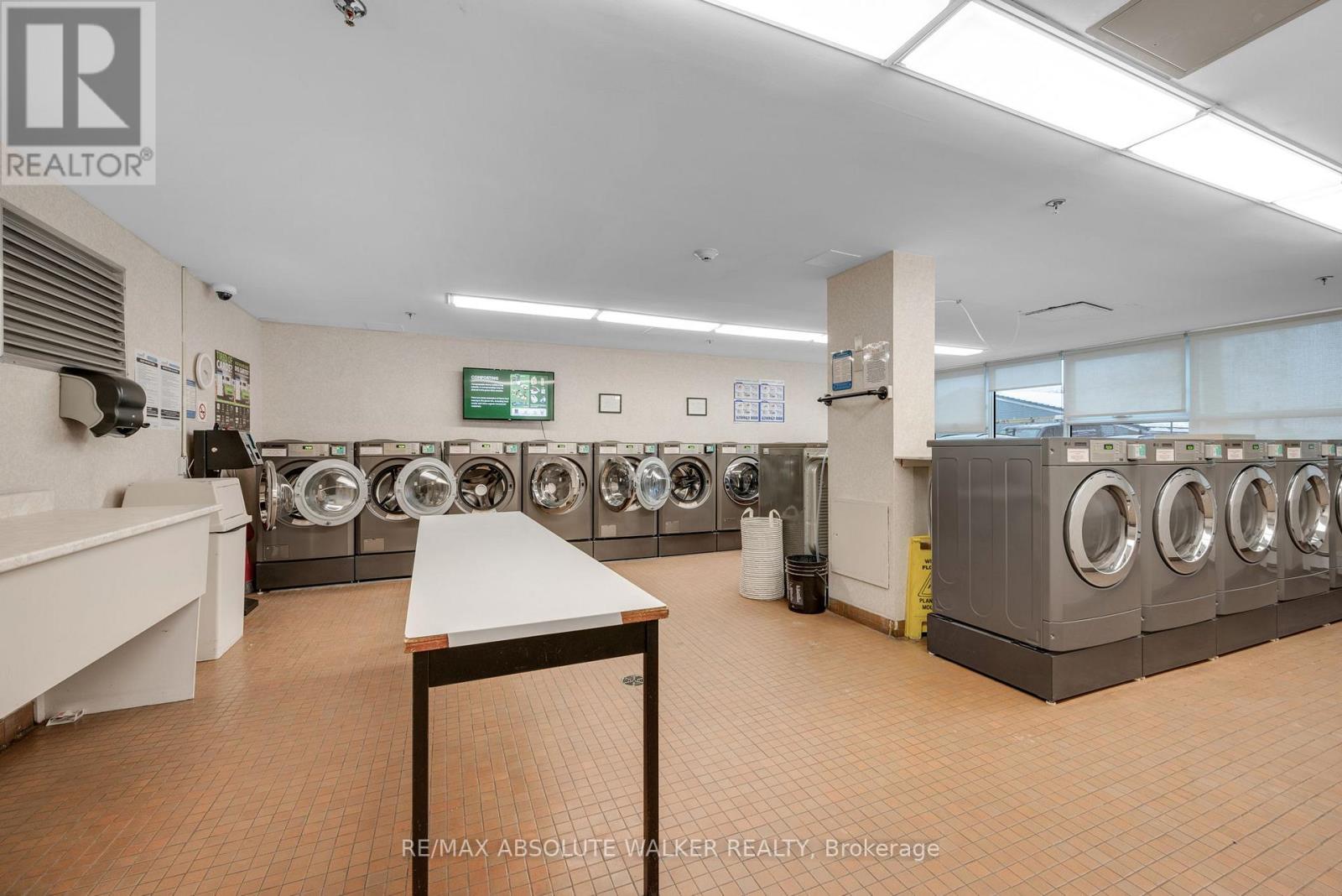 901 - 555 Brittany Drive, Ottawa, Ontario K1K 4C5 - Photo 41 - X12729698