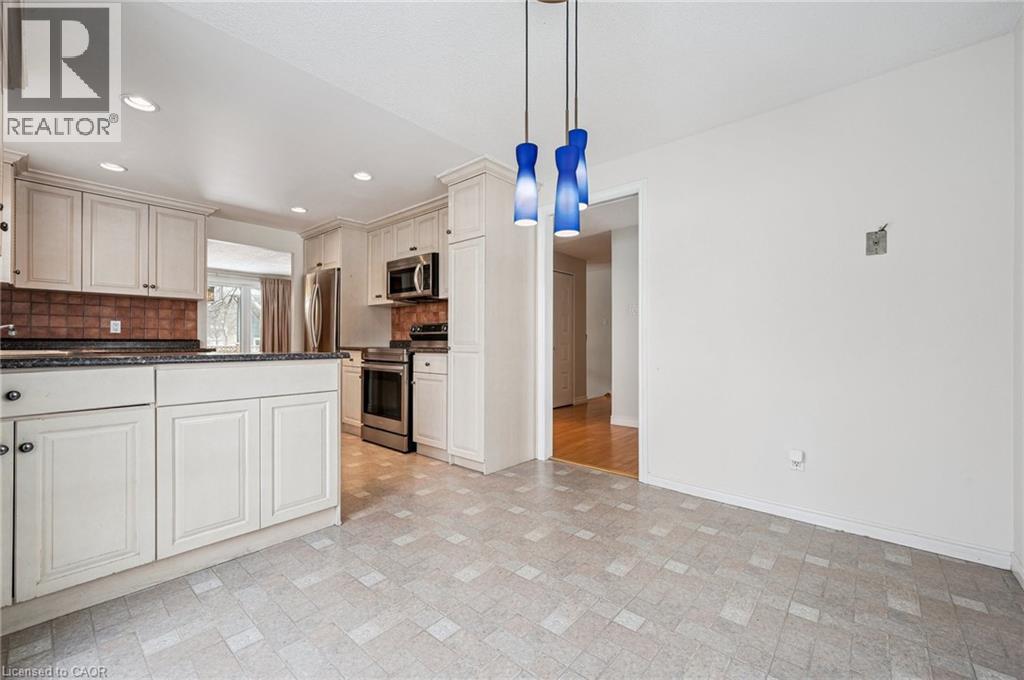 19 Broadview Court, Kitchener, Ontario  N2A 2X8 - Photo 15 - 40798739