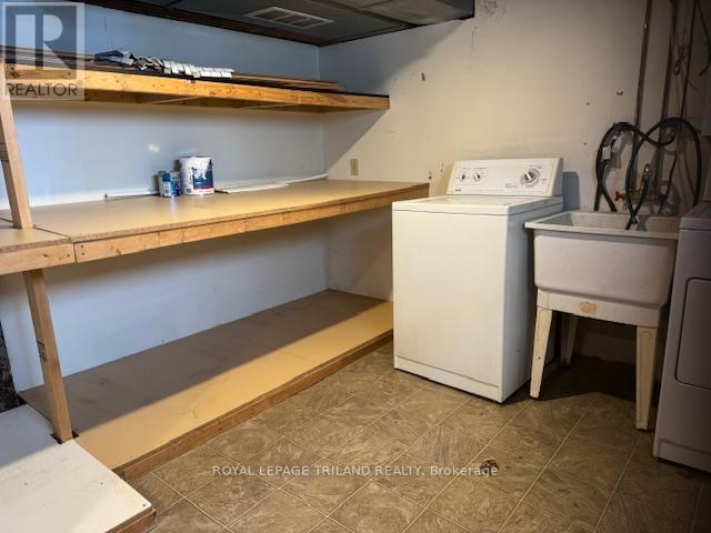 124 Arundell Street, London East, Ontario  N5Z 2J9 - Photo 23 - X12731094