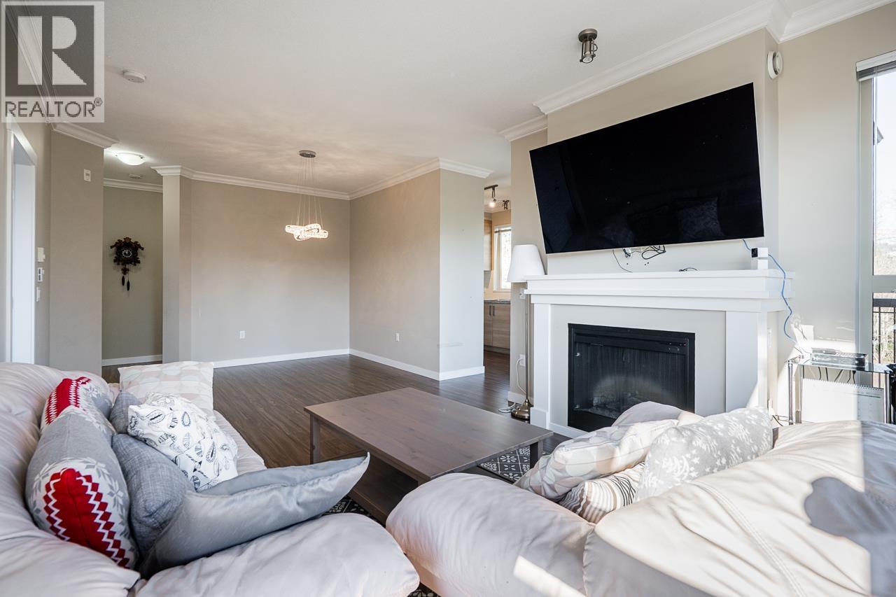 414 1150 Kensal Place, Coquitlam, British Columbia  V3B 0H4 - Photo 4 - R3083087