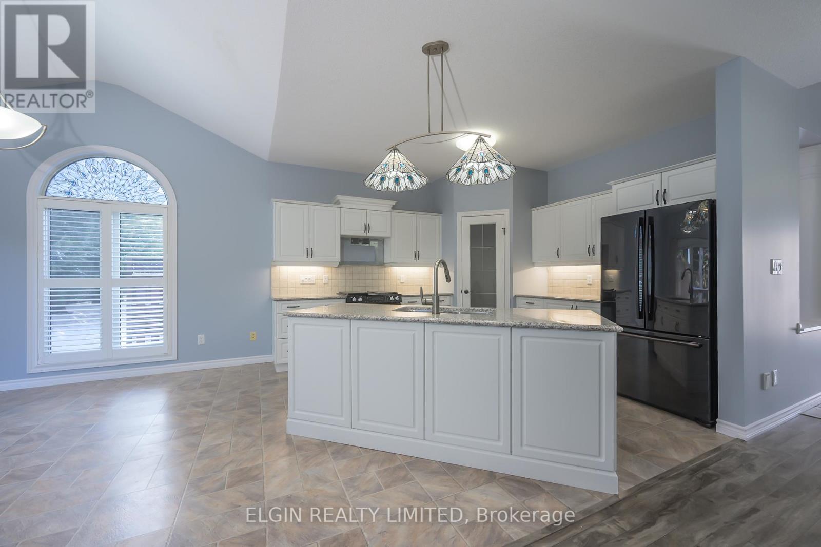 45 - 101 Southgate Parkway, St. Thomas, Ontario  N5R 6L5 - Photo 12 - X12675180