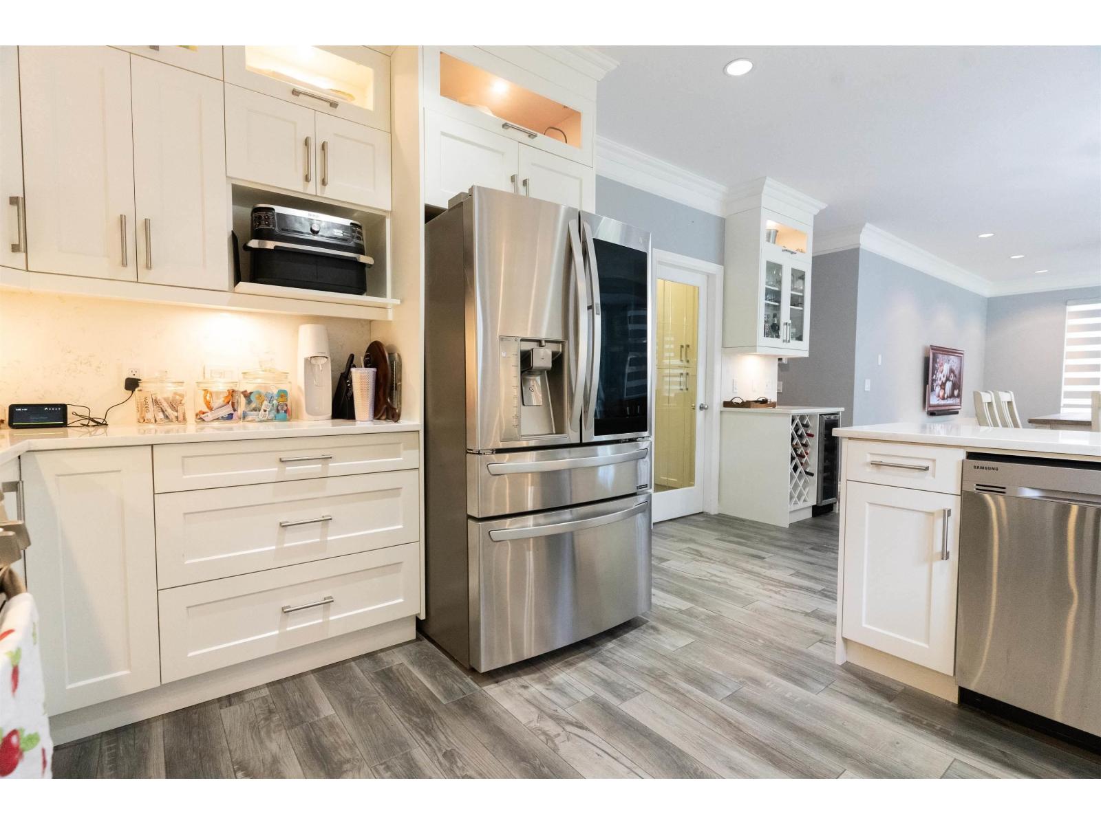 14135 90a Avenue, Surrey, British Columbia  V3V 8E1 - Photo 15 - R3073899