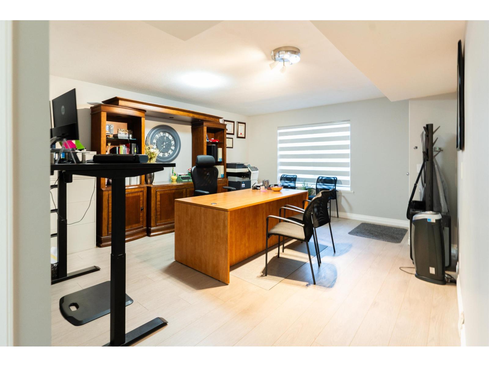 14135 90a Avenue, Surrey, British Columbia  V3V 8E1 - Photo 25 - R3073899