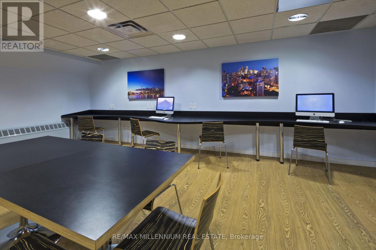 667 - 798 Richmond Street, Toronto, Ontario  M6J 3N8 - Photo 11 - C12731132