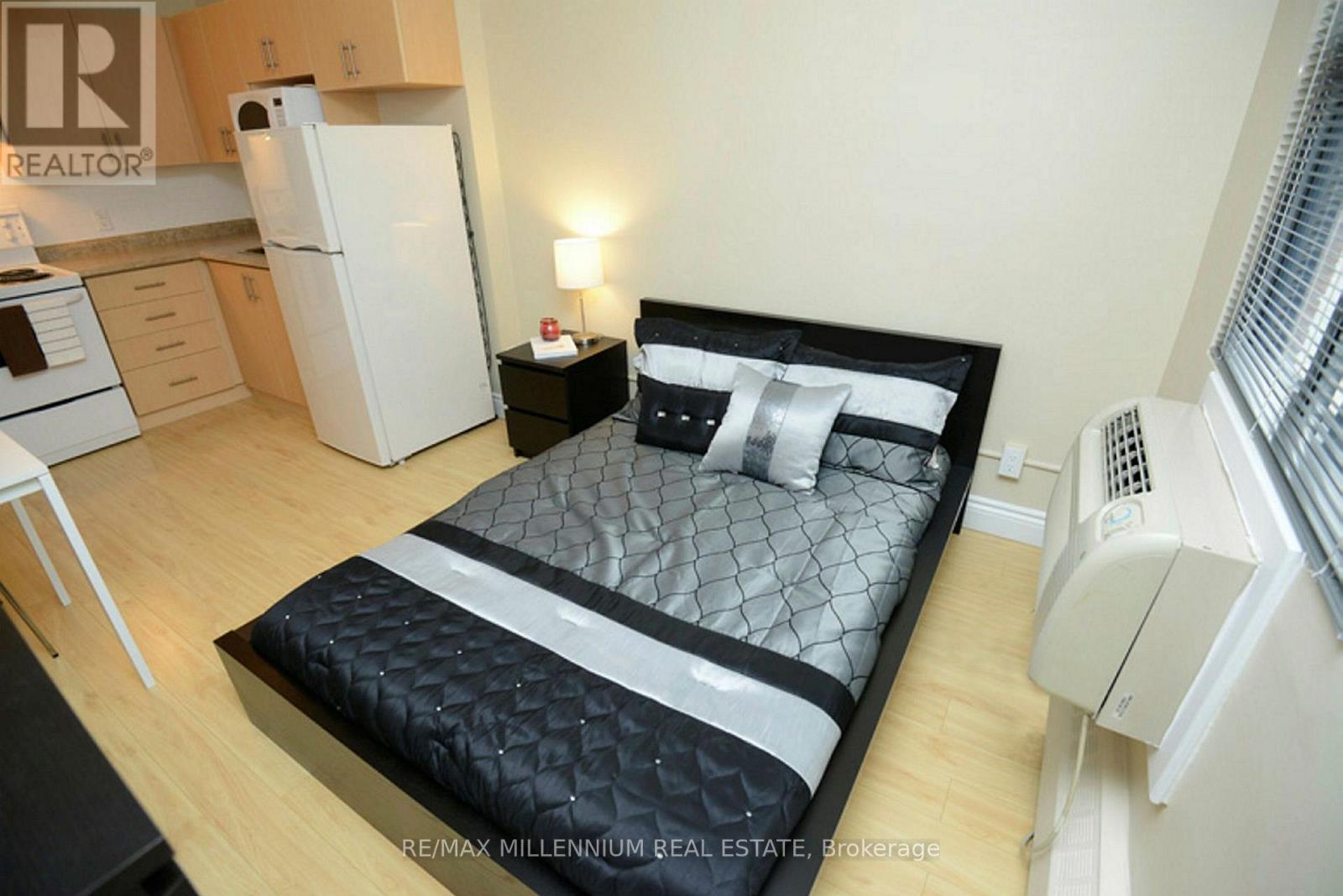 667 - 798 Richmond Street, Toronto, Ontario  M6J 3N8 - Photo 7 - C12731132