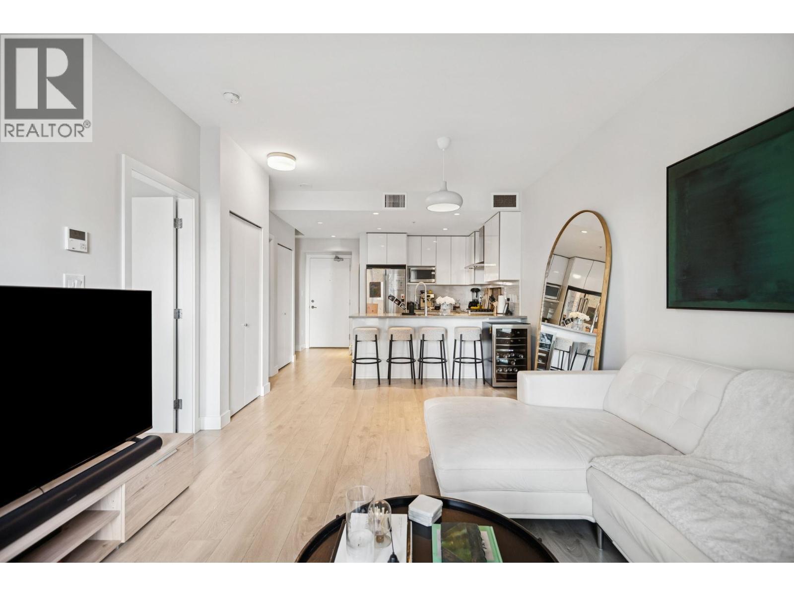 601 1788 Gilmore Avenue, Burnaby, British Columbia  V5C 0L5 - Photo 7 - R3083185