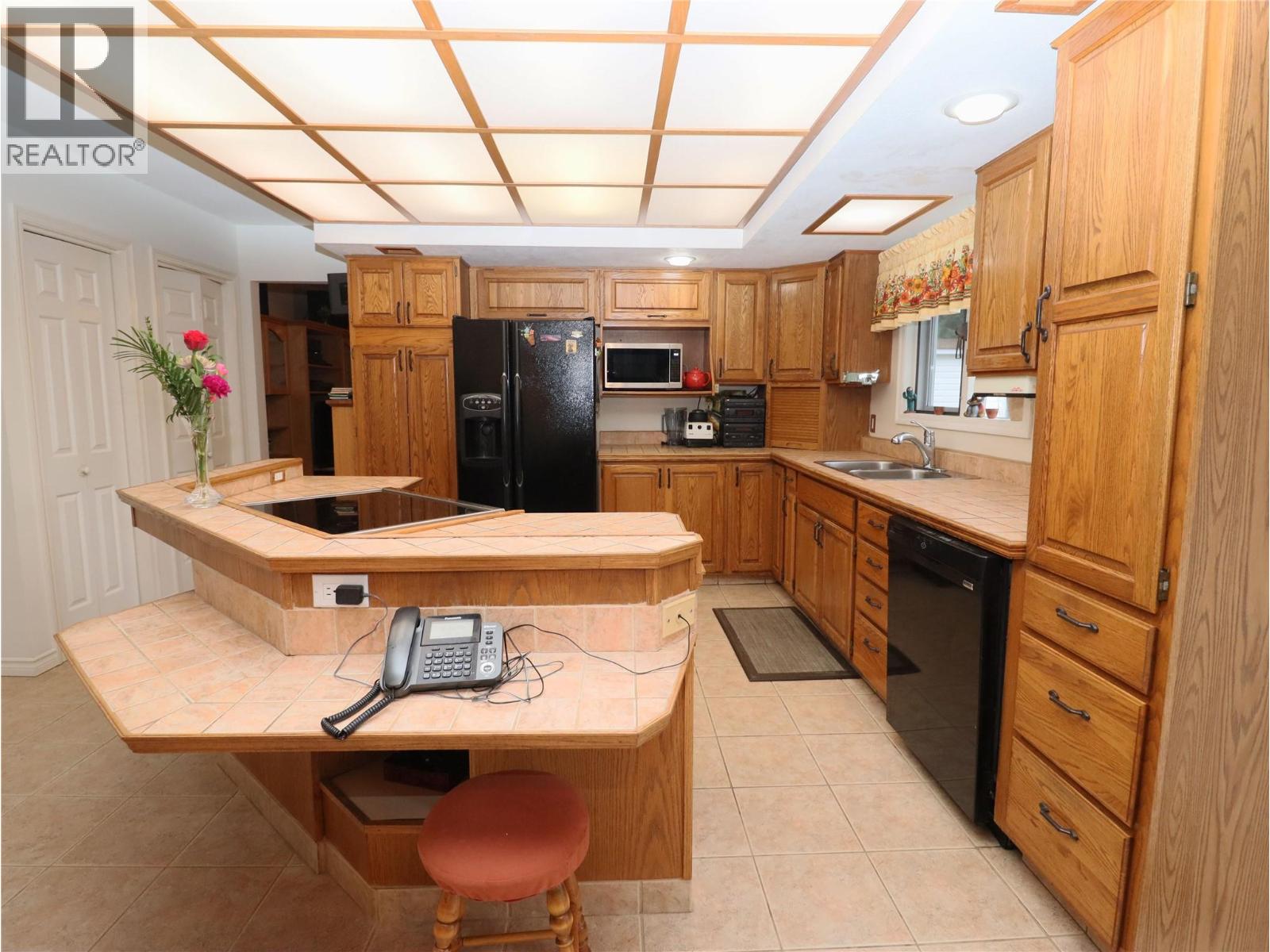 179/173 Chase Road, Christina Lake, British Columbia  V0H 1E0 - Photo 16 - 10373929