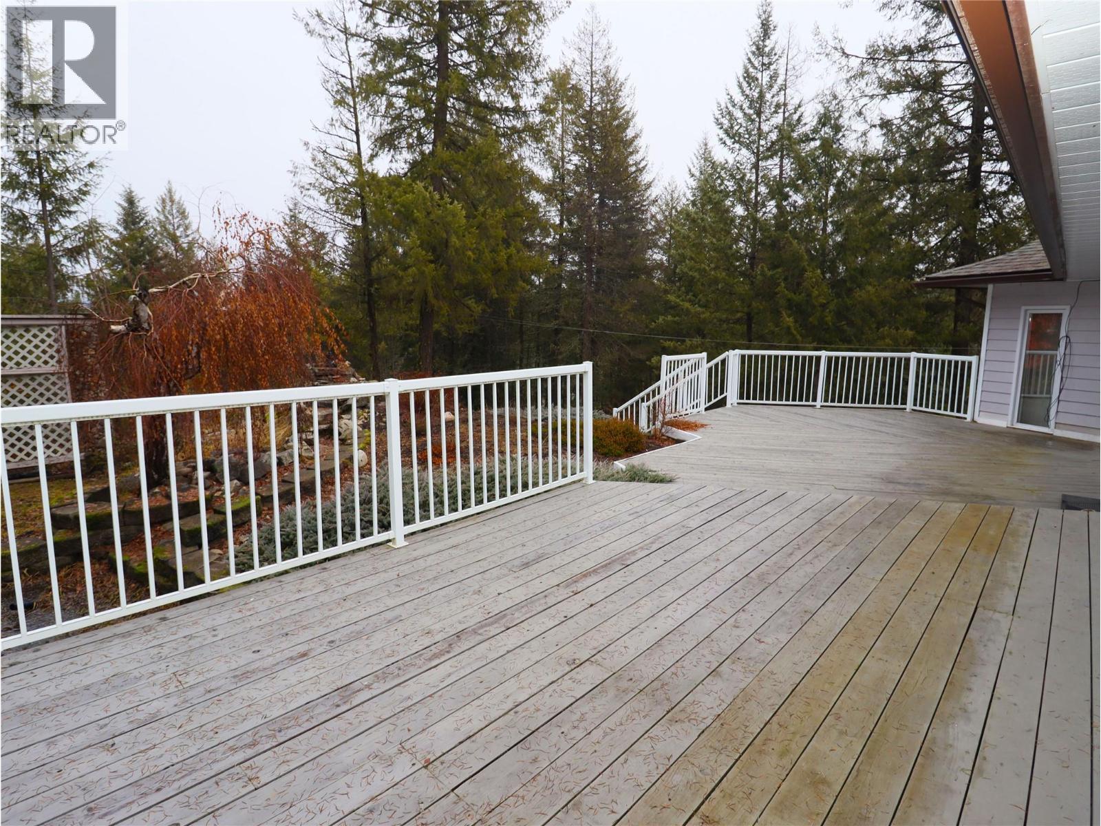 179/173 Chase Road, Christina Lake, British Columbia  V0H 1E0 - Photo 46 - 10373929