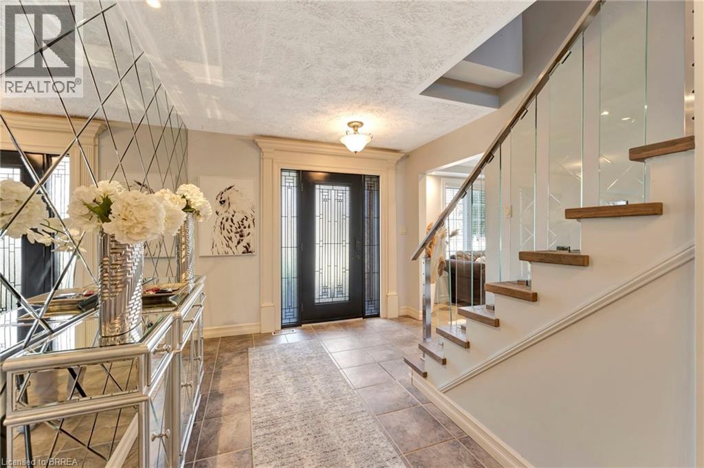 1 Bowen Lane, Brantford, Ontario  N3T 6G3 - Photo 9 - 40800818