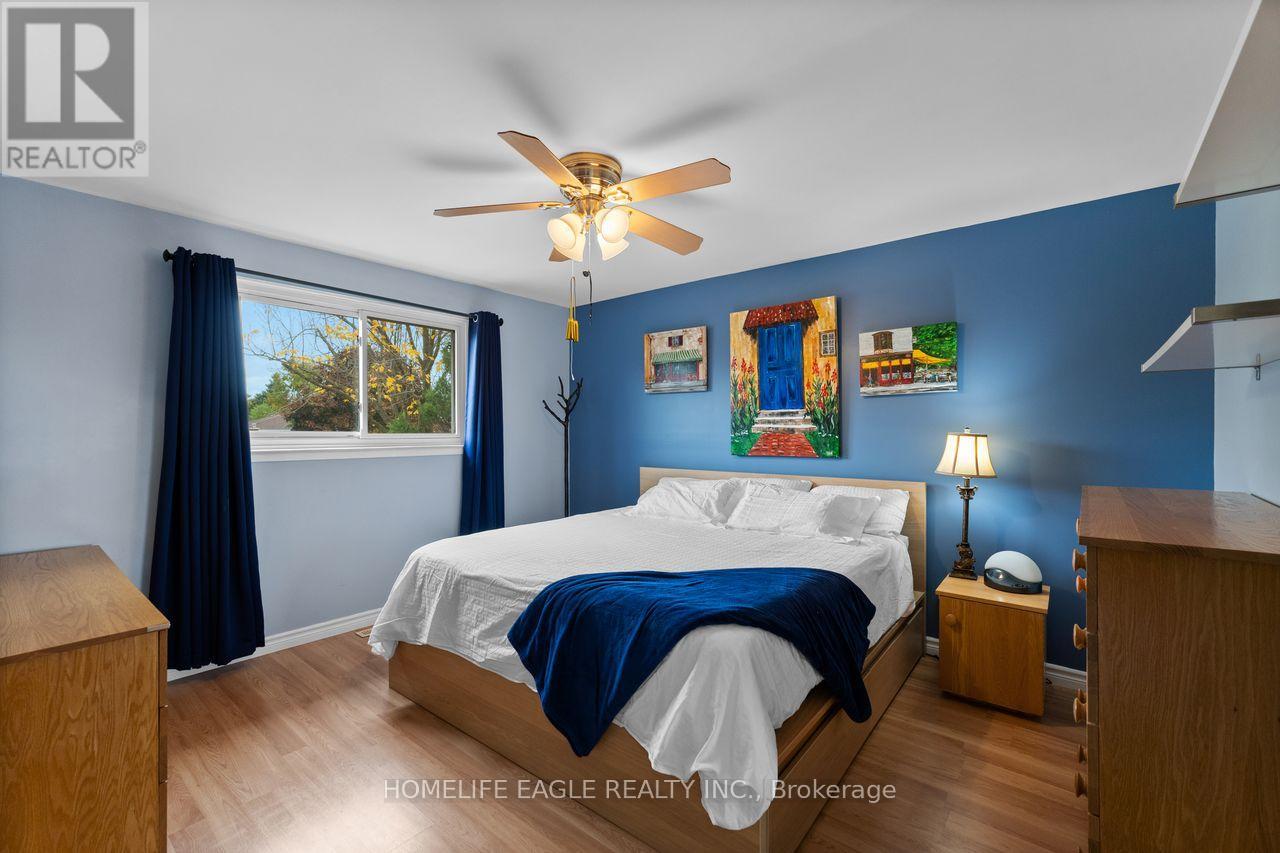 14 Lee Avenue, Bradford West Gwillimbury, Ontario  L3Z 1A9 - Photo 9 - N12731088