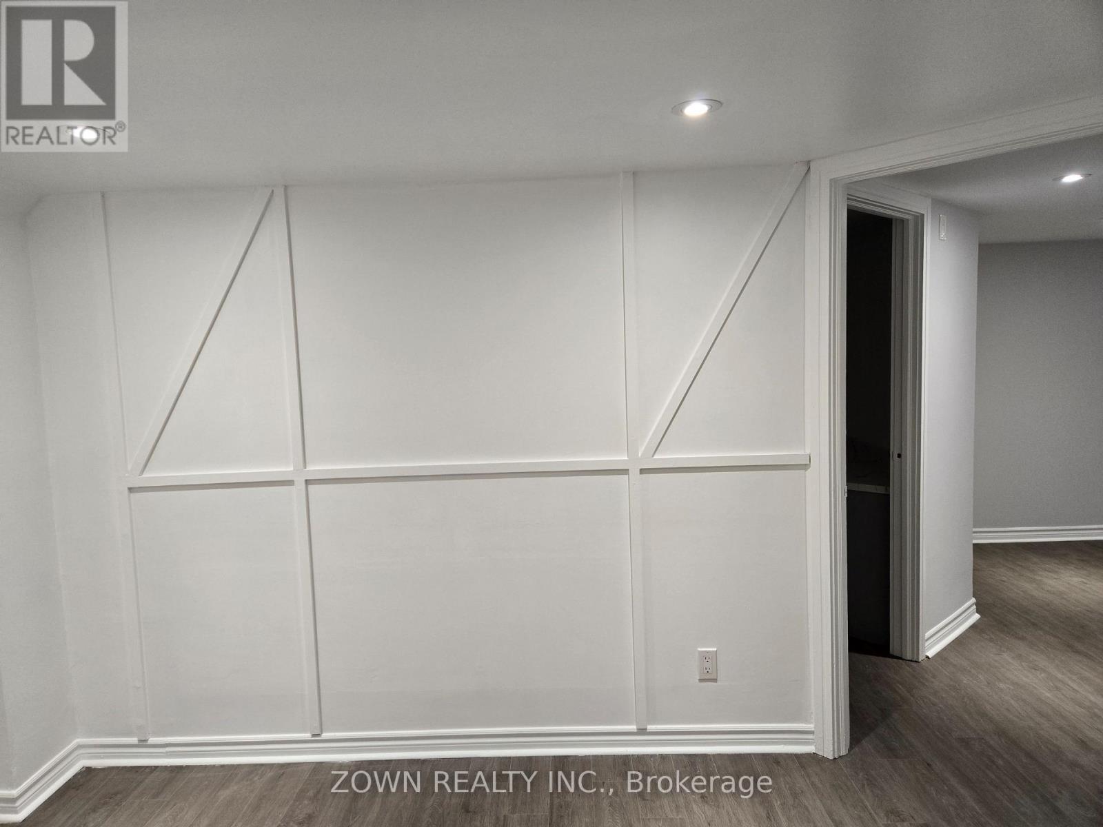 Basement - 10014 Yonge Street N, Richmond Hill, Ontario  L4C 1T8 - Photo 8 - N12731098