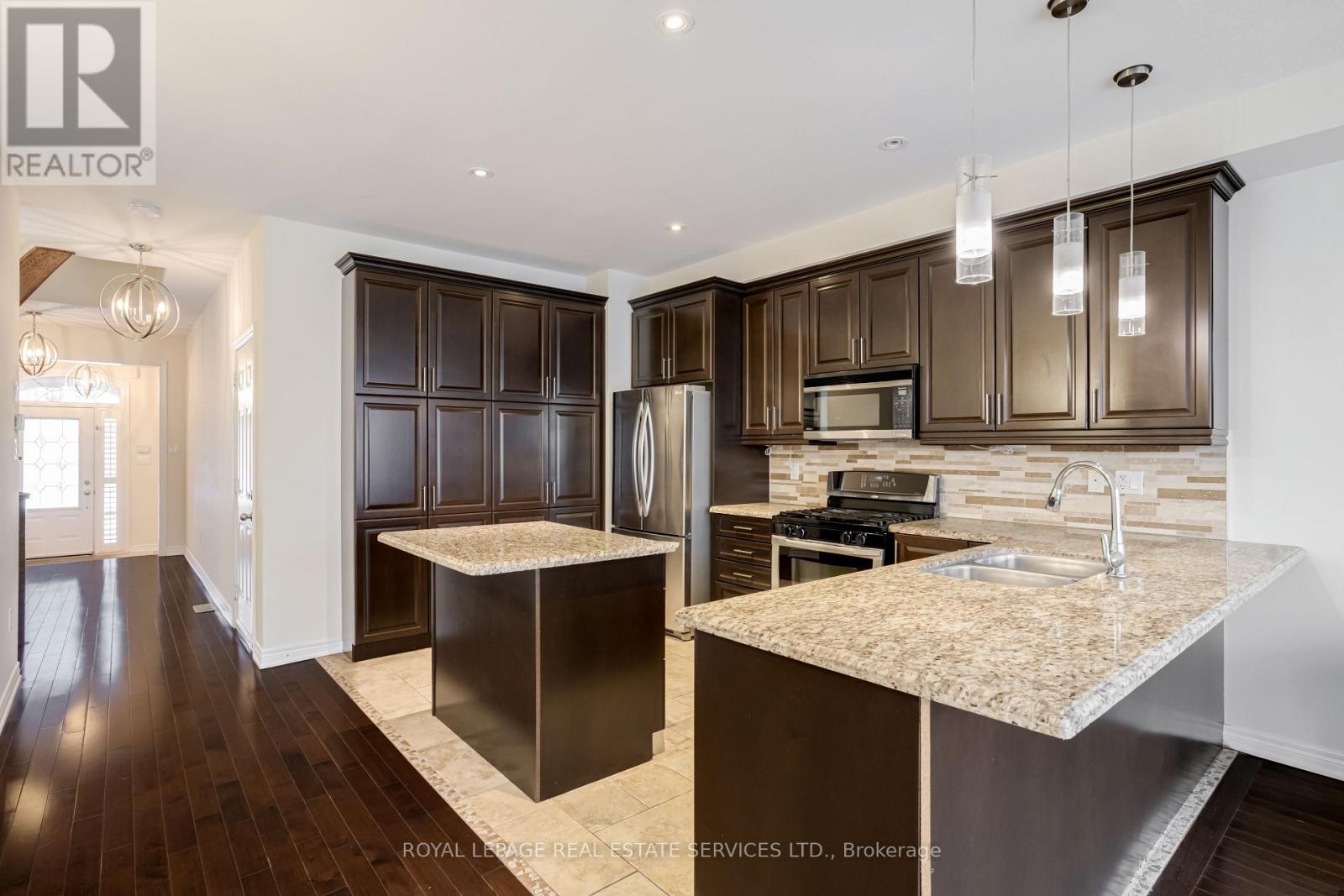 1259 Craigleith Road, Oakville, Ontario  L6H 0B6 - Photo 10 - W12731110