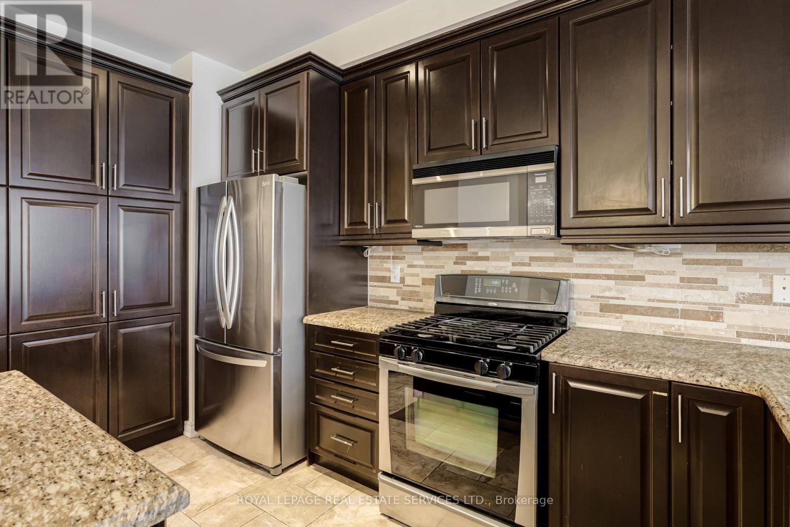 1259 Craigleith Road, Oakville, Ontario  L6H 0B6 - Photo 12 - W12731110