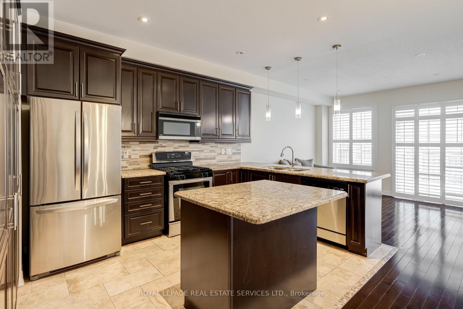 1259 Craigleith Road, Oakville, Ontario  L6H 0B6 - Photo 13 - W12731110