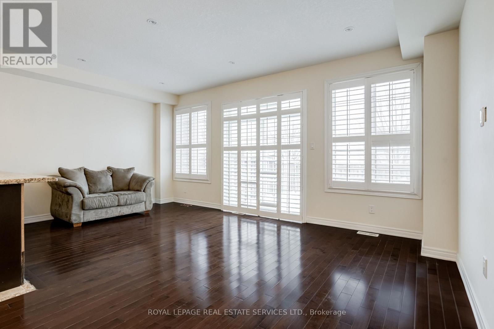 1259 Craigleith Road, Oakville, Ontario  L6H 0B6 - Photo 16 - W12731110