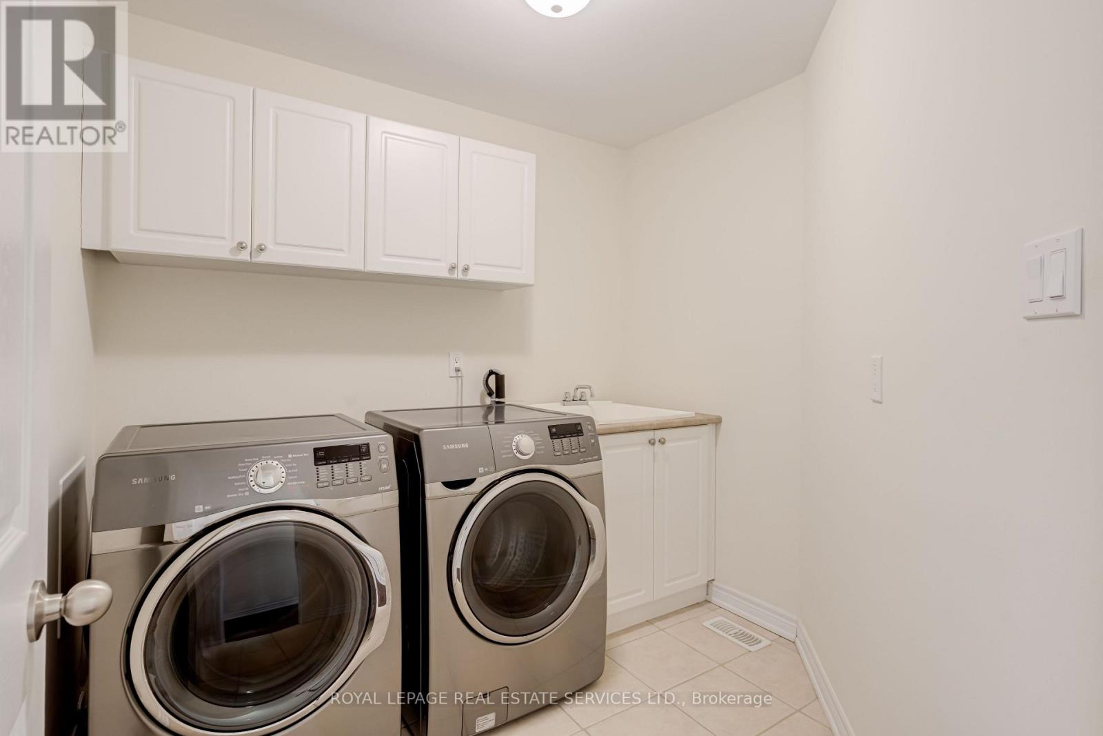 1259 Craigleith Road, Oakville, Ontario  L6H 0B6 - Photo 36 - W12731110