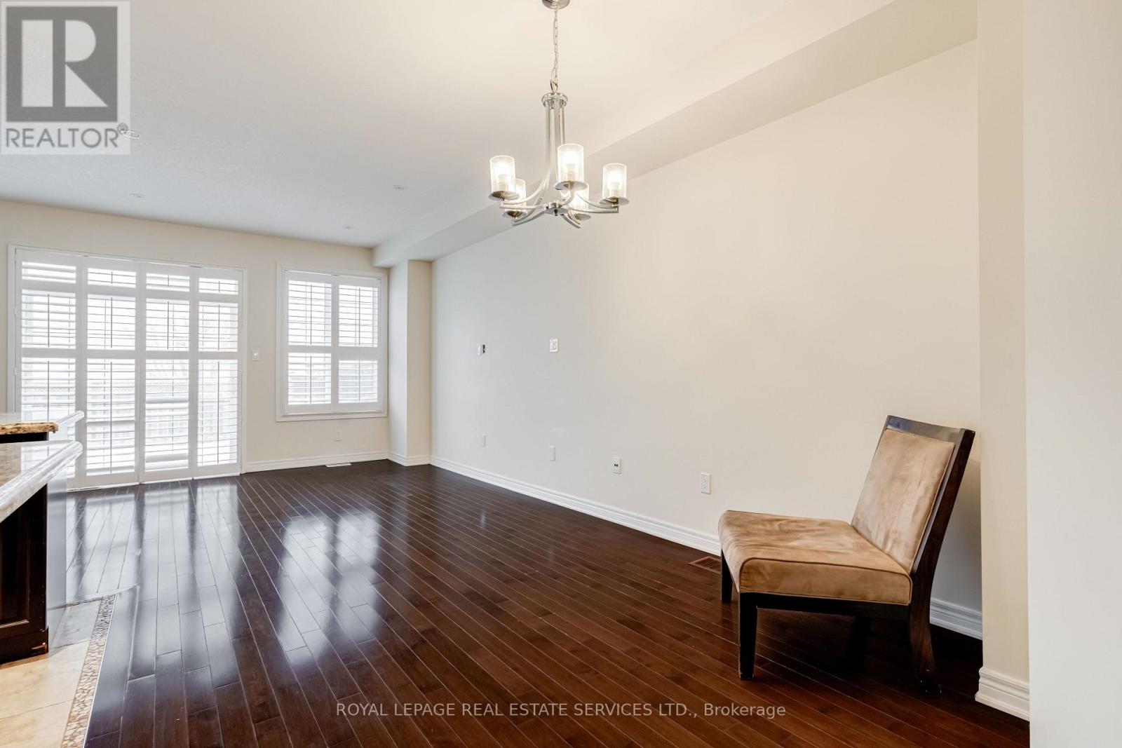 1259 Craigleith Road, Oakville, Ontario  L6H 0B6 - Photo 9 - W12731110