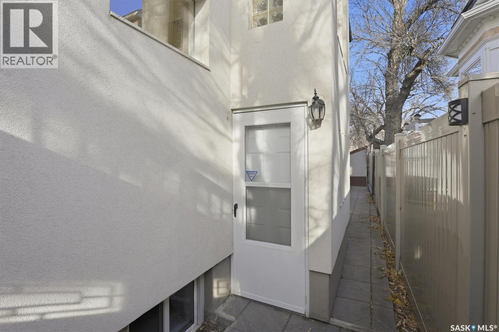 702 Queen Street, Saskatoon, Saskatchewan  S7K 0M9 - Photo 37 - SK027442