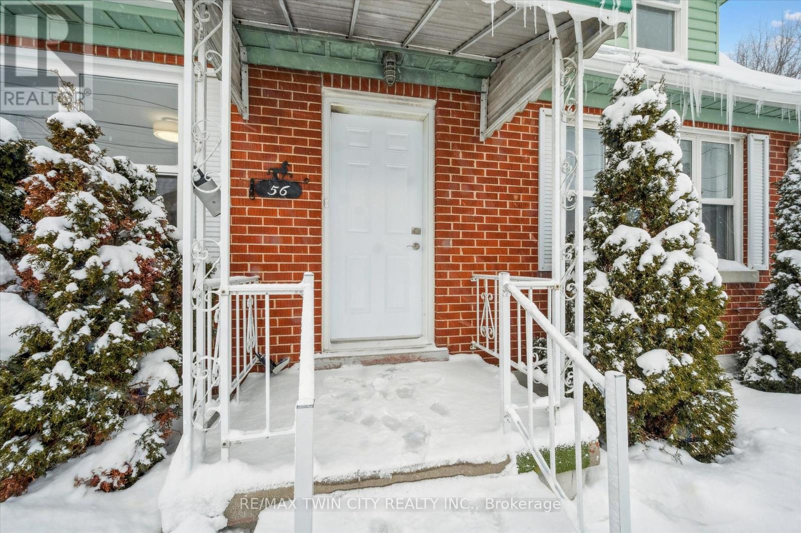 56 Columbia Street W, Waterloo, Ontario  N2L 3K5 - Photo 3 - X12731100