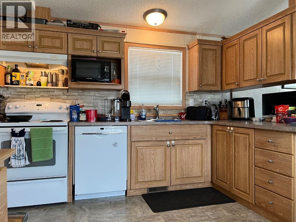 307 Spurline Avenue, Coaldale, Alberta  T1M 0B1 - Photo 11 - A2275064