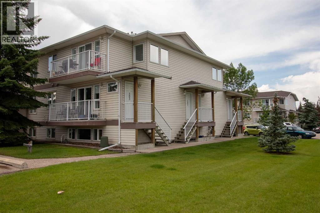 103, 604 19 Street Se, High River, Alberta  T1V 1V2 - Photo 2 - A2245726