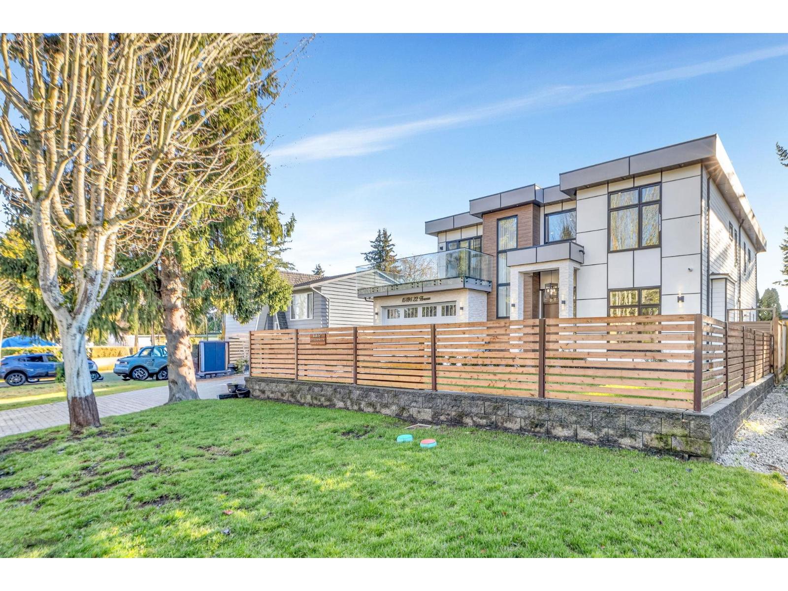 15496 22 Avenue, Surrey, British Columbia  V4A 2C2 - Photo 4 - R3082878