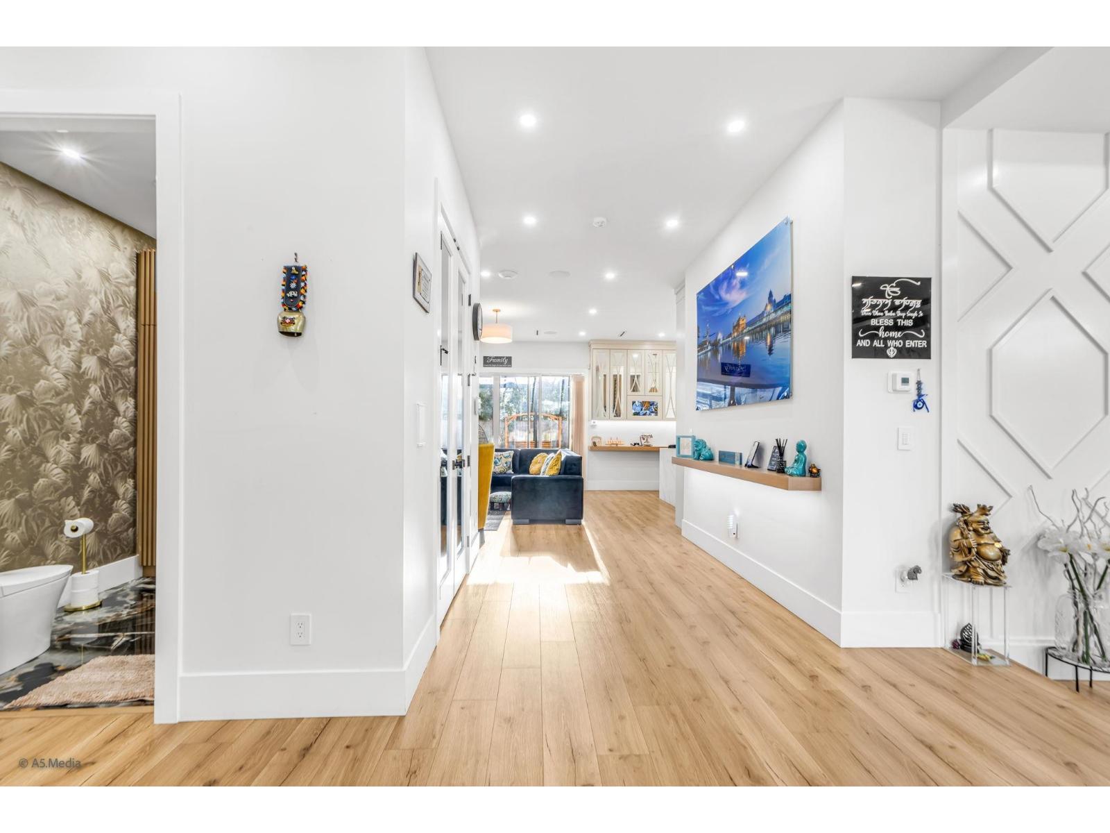 15496 22 Avenue, Surrey, British Columbia  V4A 2C2 - Photo 8 - R3082878