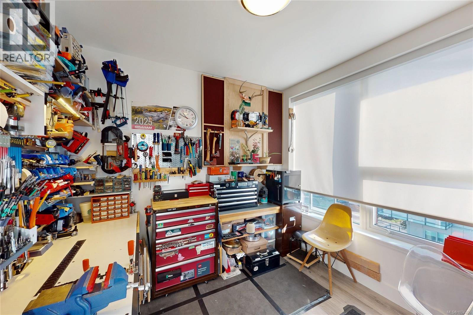 1108 777 Herald St, Victoria, British Columbia  V8T 0C7 - Photo 21 - 1024330