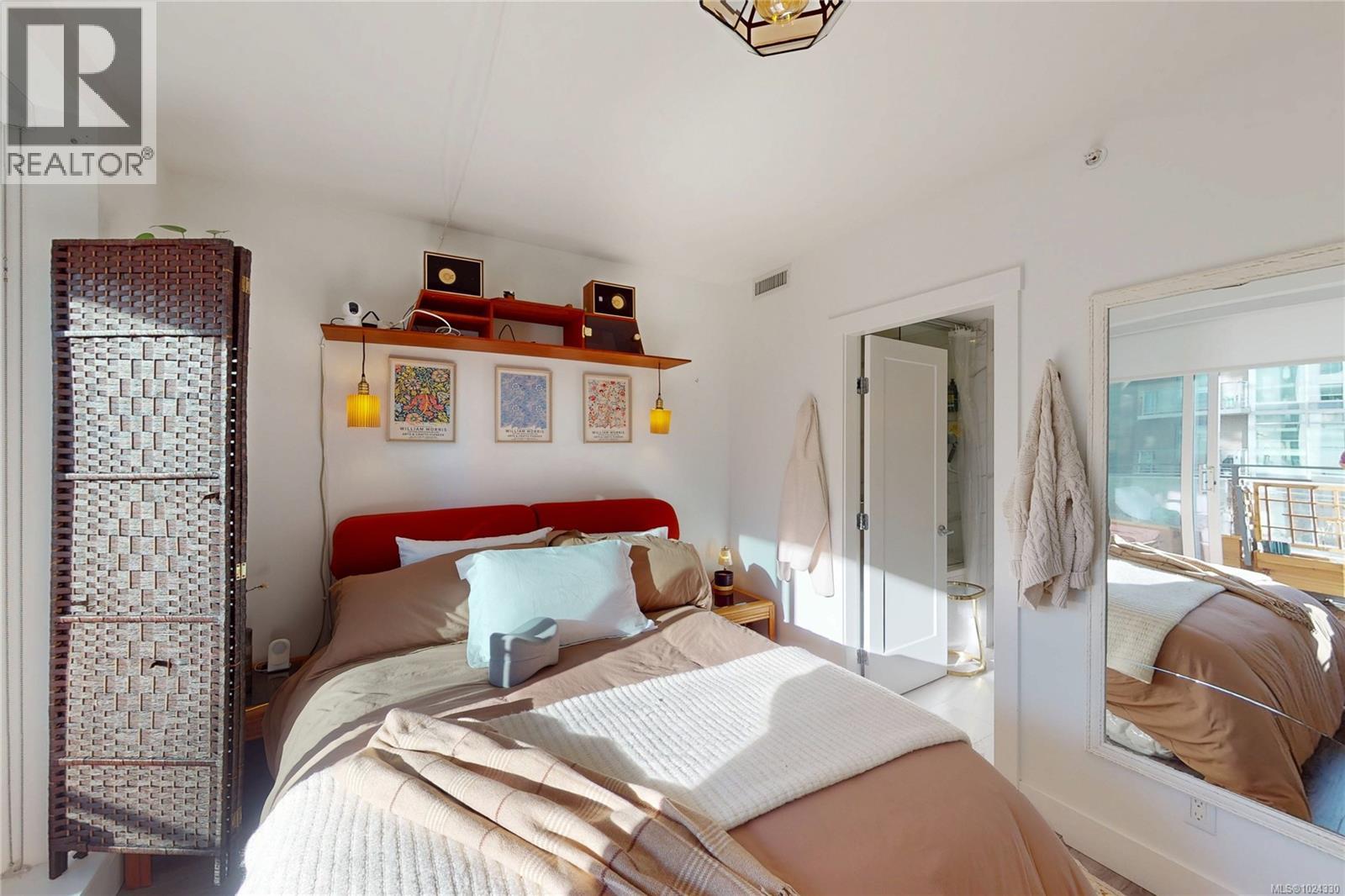 1108 777 Herald St, Victoria, British Columbia  V8T 0C7 - Photo 24 - 1024330