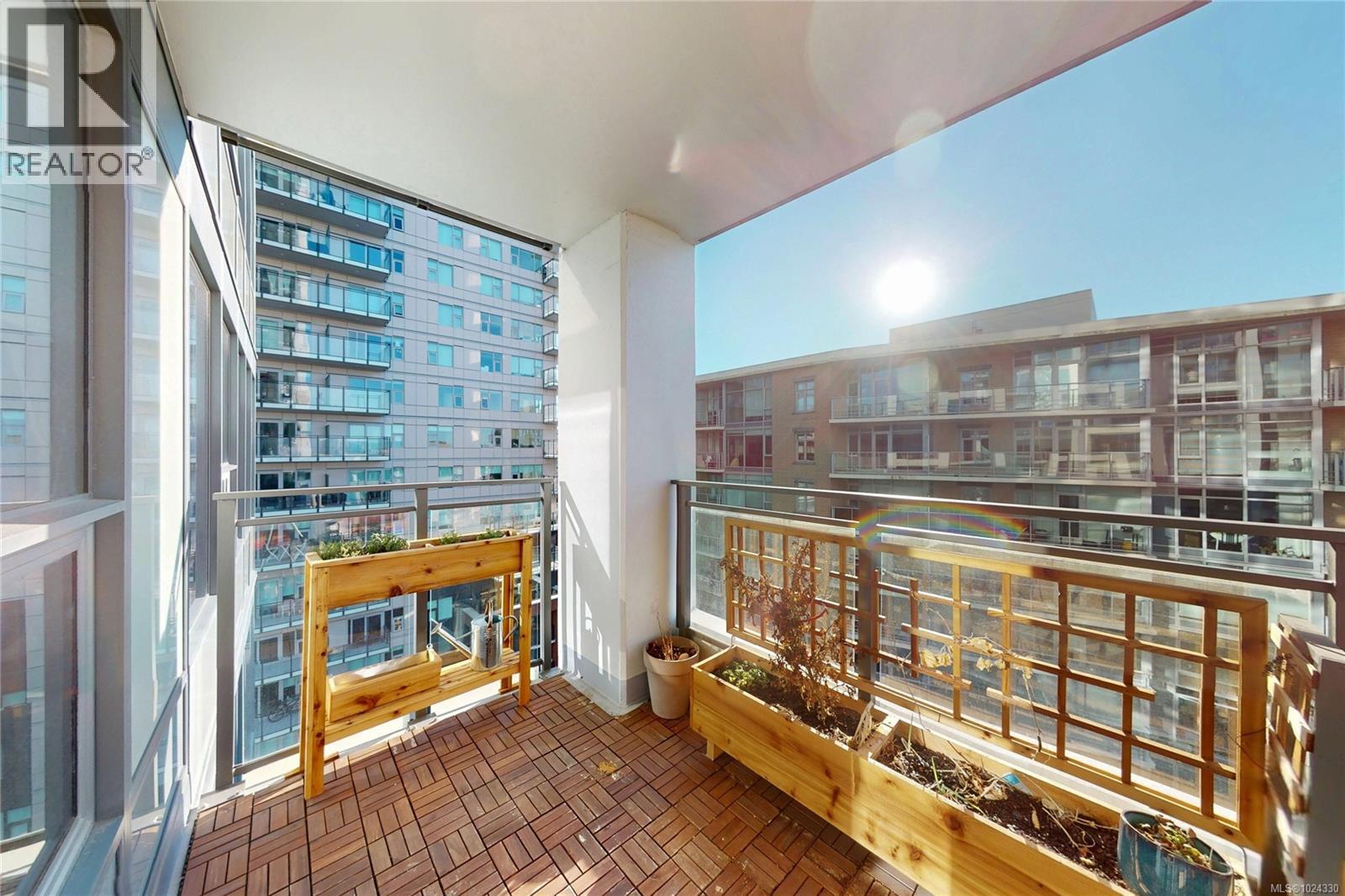 1108 777 Herald St, Victoria, British Columbia  V8T 0C7 - Photo 29 - 1024330